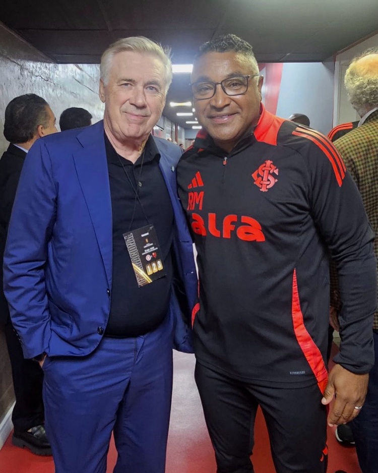 美式橄榄球投注-考察球员！安切洛蒂现场观战解放者杯巴西国际vs弗拉门戈