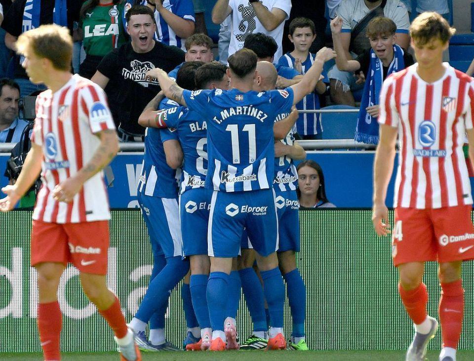 赛程安排-1-1！55岁西蒙尼麻了 马竞夏窗砸1.75亿却3轮不胜 格子失空门绝杀